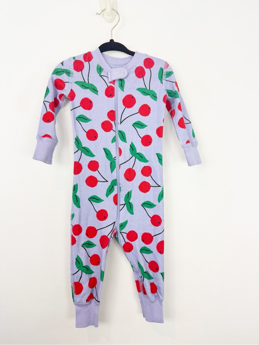 Hanna Andersson Lavender Cherry Print One Piece Zip Pajama Size 12-18 Months